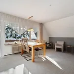 Apartment 2 Wohnung, Mit Sonnenterasse Schönwalde