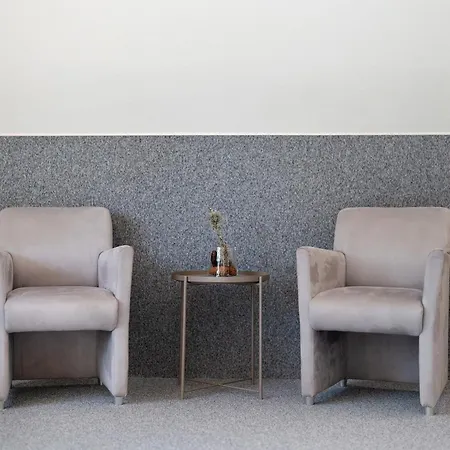 2 Wohnung, Mit Sonnenterasse